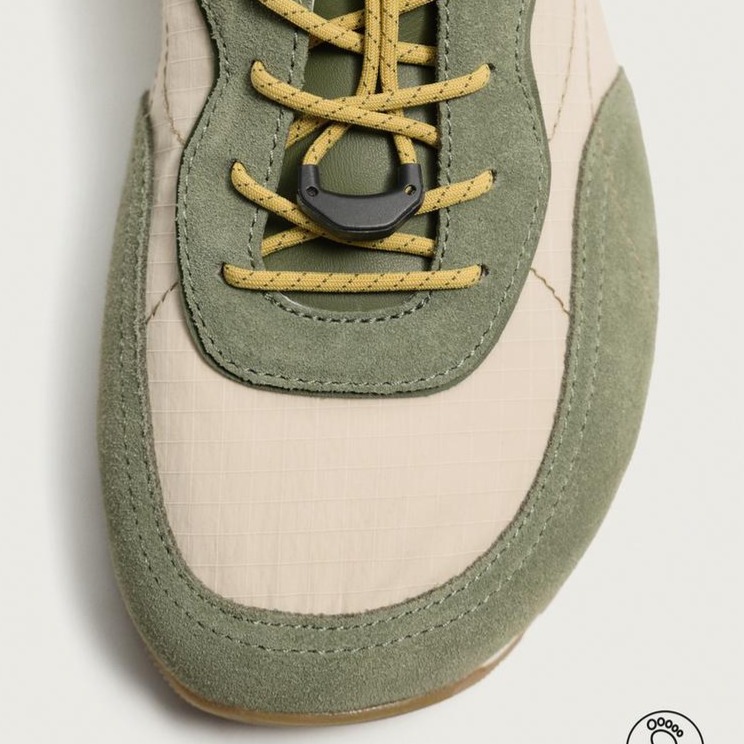 CONTRAST BAREFOOT TRAINERS — photo 3